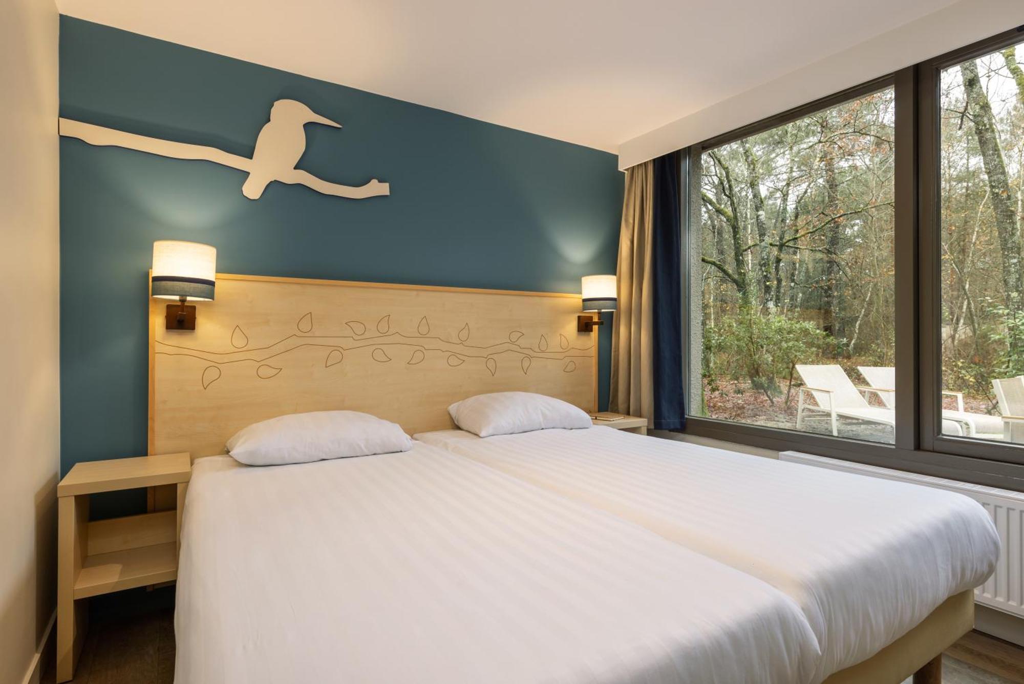 Center Parcs Les Hauts De Bruyeres Chaumont-sur-Tharonne Exterior photo