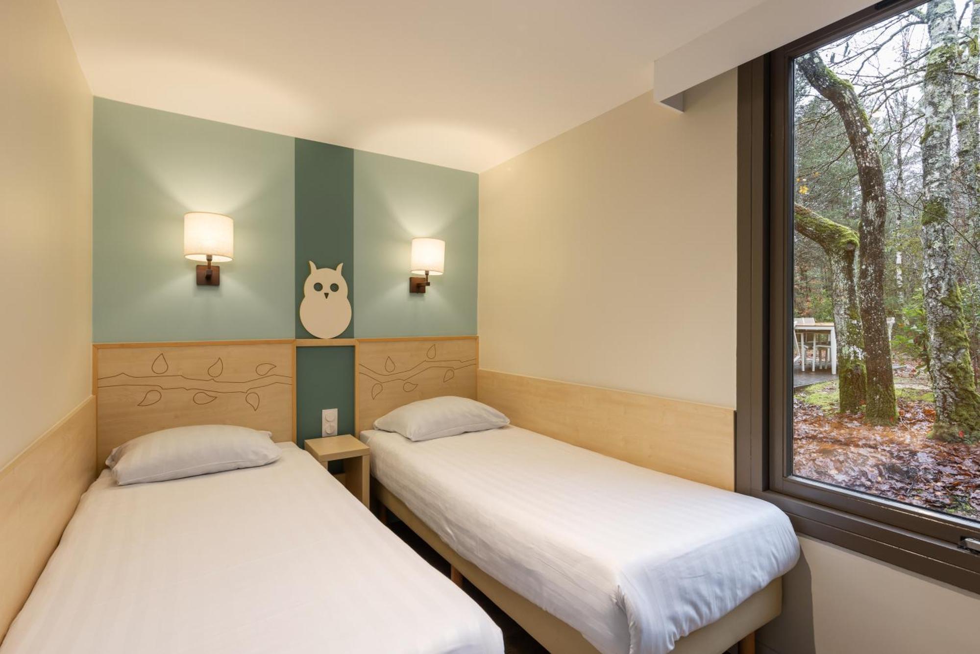 Center Parcs Les Hauts De Bruyeres Chaumont-sur-Tharonne Exterior photo